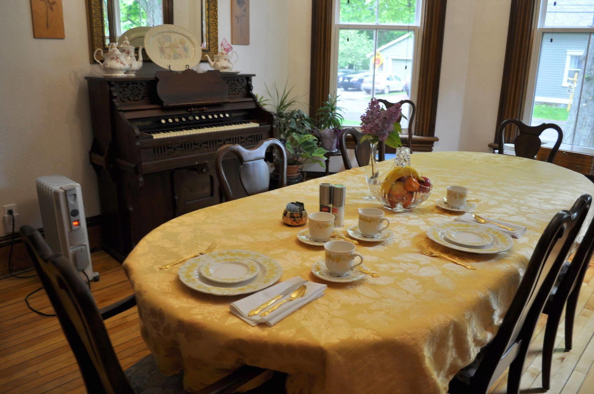 Summerside Inn Bed And Breakfast מראה חיצוני תמונה