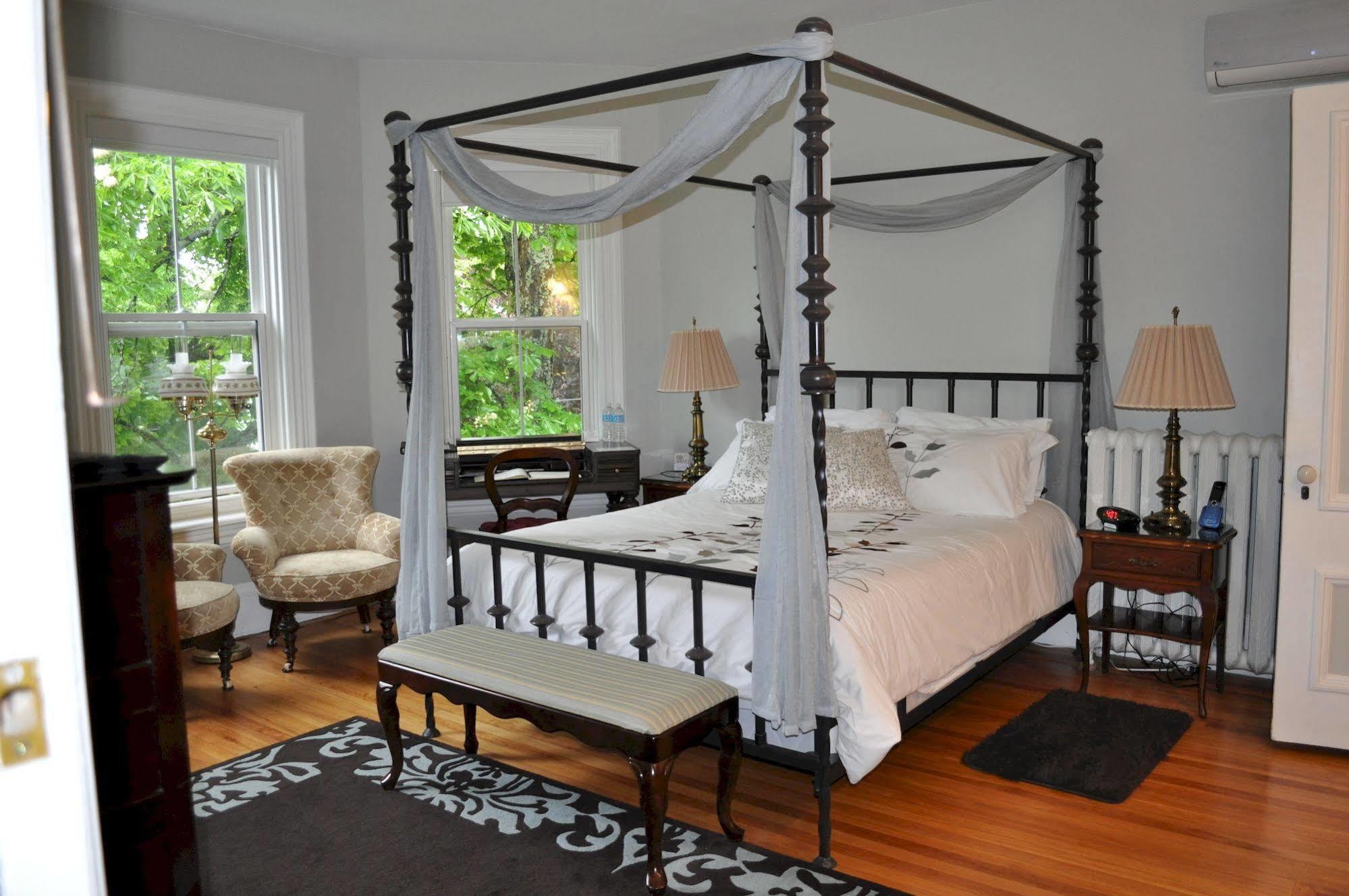 Summerside Inn Bed And Breakfast מראה חיצוני תמונה