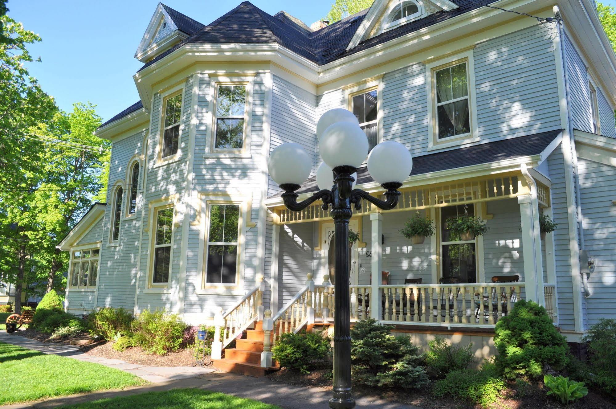 Summerside Inn Bed And Breakfast מראה חיצוני תמונה